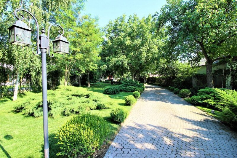 Vila exclusivista – Buftea – Oportunitate unica!